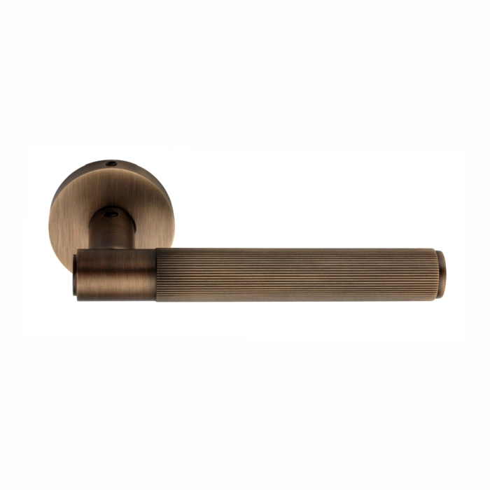 brass lever handle on 10mm round rose without escutcheon for doors